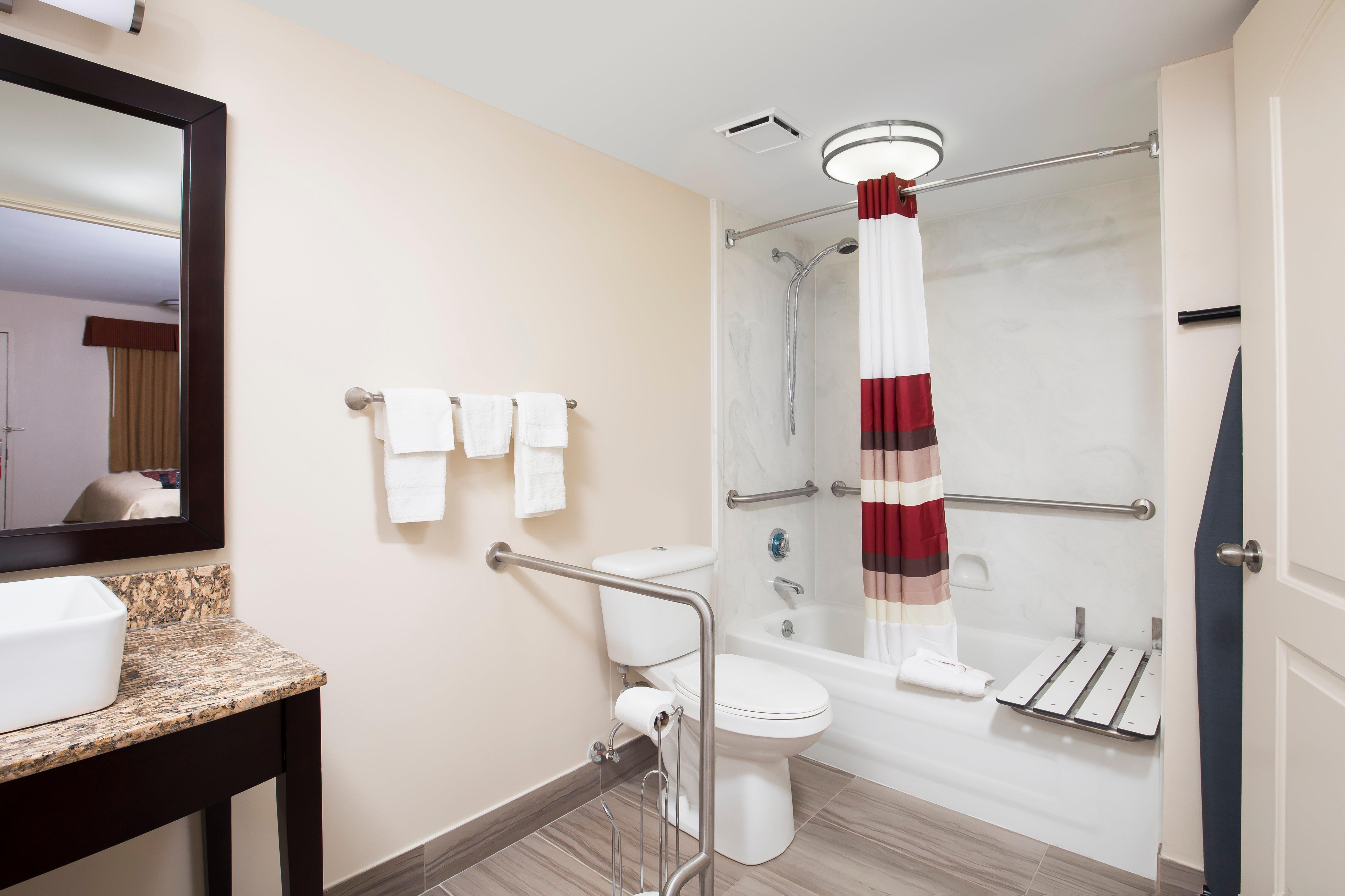 Red Roof Inn Plus+ Birmingham East - Irondale/Airport Екстериор снимка