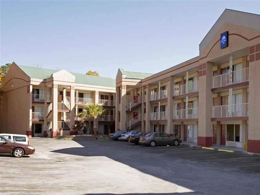Red Roof Inn Plus+ Birmingham East - Irondale/Airport Екстериор снимка